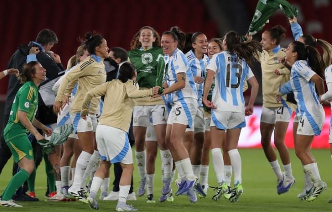 La selección argentina va por su segunda victoria en la Liga de Naciones femenina frente a Uruguay: hora, TV y formaciones
