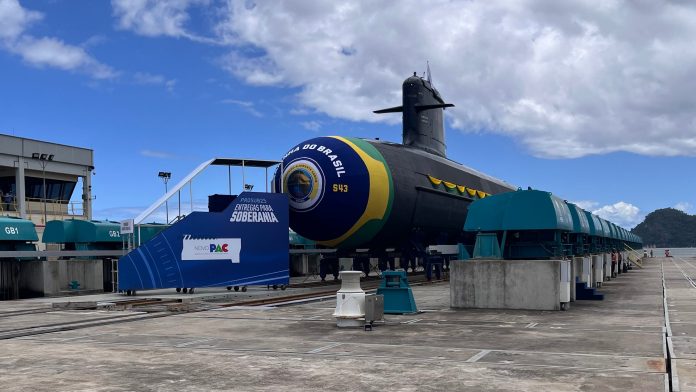 Argentina negocia por un submarino: las propuestas de la empresa francesa que ya tiene un acuerdo con Brasil