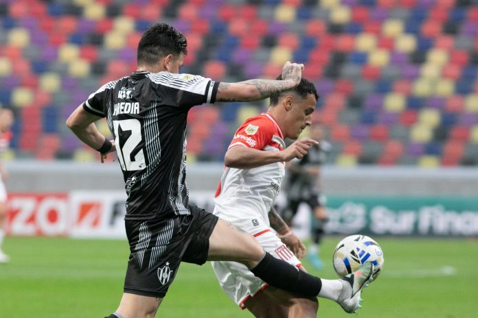Central Córdoba de Santiago del Estero recibirá a Estudiantes por los cuartos de final del Torneo Clausura: hora, TV y formaciones
