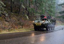 El nuevo ministro de Defensa encabezará un acto junto a Petri para presentar vehículos de guerra del Ejército