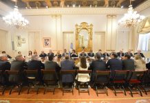 Premios para provincias eficientes y con peso legislativo: qué ofrecerá el Gobierno para conseguir votos de los gobernadores