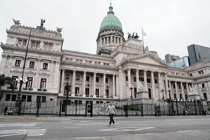 Reformas, penas más duras, Presupuesto 2026 y dólares bajo el colchón: los proyectos que el Gobierno pedirá tratar en extraordinarias