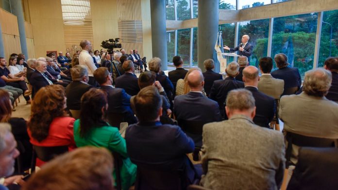 Ricardo Lorenzetti: “Tenemos que lograr que la democracia sea eficaz”