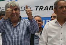 Camioneros presionará el lunes por otro aumento y la Asociación Bancaria cerró su nueva paritaria