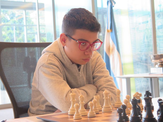Diego Flores le puso fin al sueño de Faustino Oro y se aseguró el primer puesto del Campeonato Argentino de Ajedrez