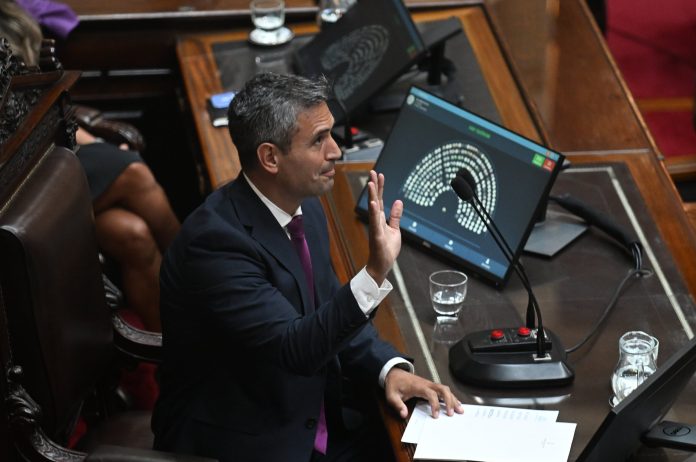 Diputados: con ayuda del PRO, la UCR y gobernadores, el oficialismo consiguió el quorum y se debate el Presupuesto 2026