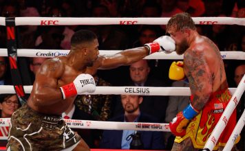 El contundente nocaut de Anthony Joshua ante Jake Paul en el sexto round de la controversial pelea en Miami