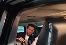 El multitudinario recibimiento a Lionel Messi en su llegada a la India junto a De Paul y Suárez para el GOAT Tour