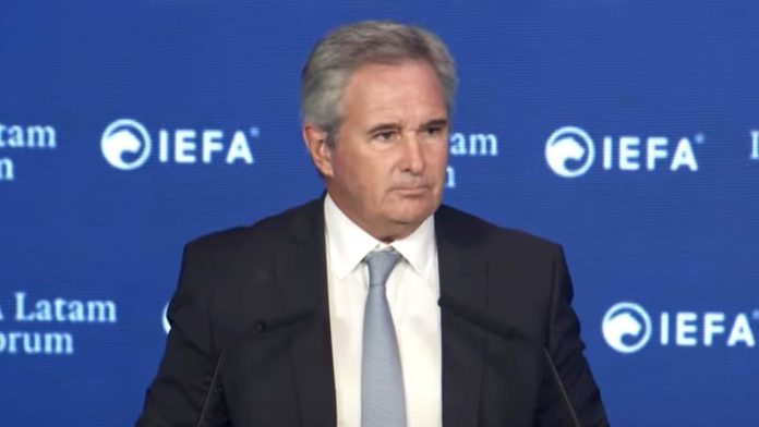 El reto del canciller Quirno a un diplomático de carrera por las críticas a la compra de aviones F-16