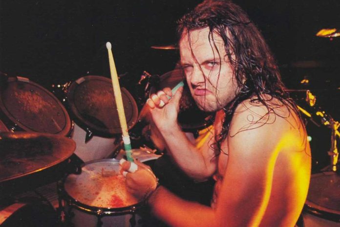 Lars Ulrich revela qué canción de Metallica le cuesta tocar en vivo