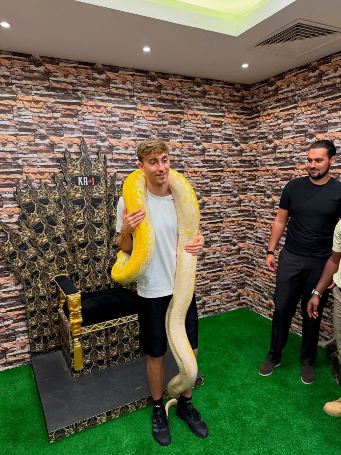 Las exóticas vacaciones de una estrella del Real Madrid junto a animales en un zoológico privado que dio que hablar