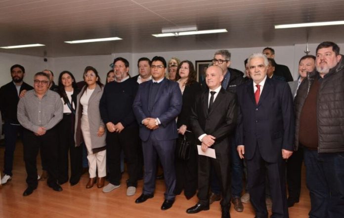 Sigue la pelea entre Vidal y el kirchnerismo por la Justicia de Santa Cruz: rechazaron la ampliación de la Corte