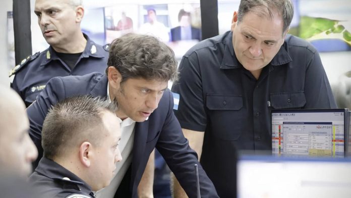 Axel Kicillof invertirá más de $23 mil millones para renovar el sistema de emergencias 911