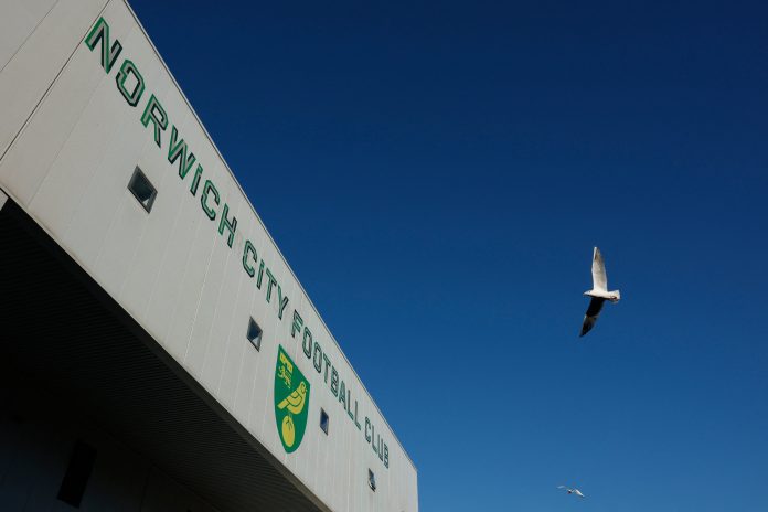 Conmoción en Inglaterra por la muerte de un hincha tras un partido de la FA Cup: “Absolutamente devastados”