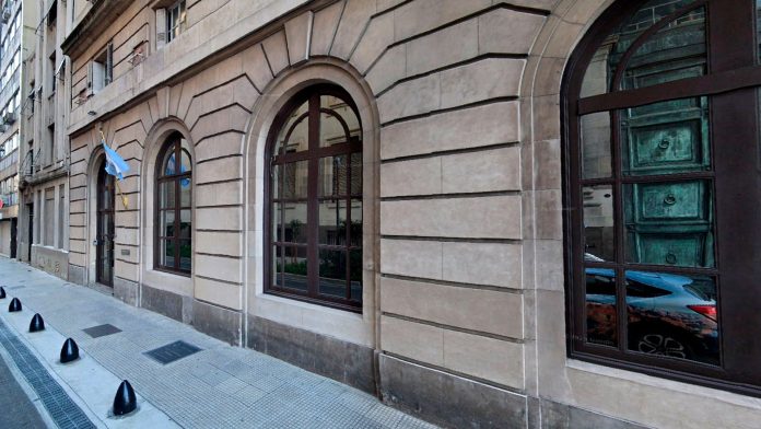 Reforma de la SIDE: las claves de la reestructuración del sistema de inteligencia que dispuso Milei por decreto