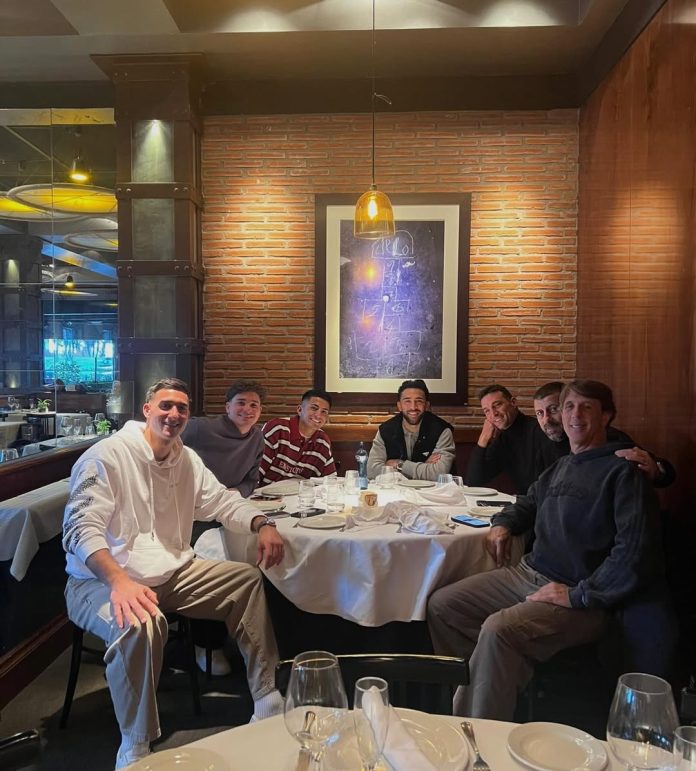 Tras visitar a Messi, Scaloni se reunió con los jugadores argentinos del Atlético de Madrid: su charla con Simeone y los ausentes