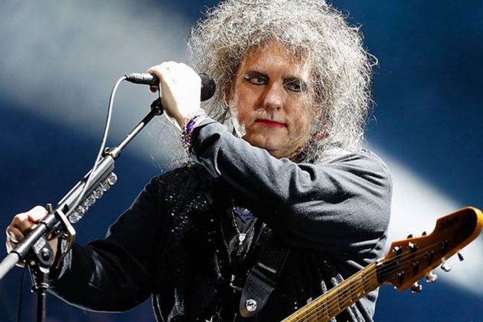 4 guitarristas que influenciaron a Robert Smith de The Cure: «Marcó el tono de lo que hago»