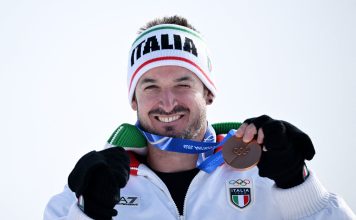 Del podio olímpico al heavy metal: la increíble doble vida de Dominik Paris, el esquiador que hizo historia en Cortina