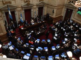 Reforma laboral: el Gobierno hizo cambios de último minuto que benefician a gremios y cámaras empresariales