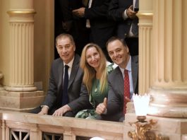 Reforma laboral: Karina Milei y Manuel Adorni planean ir al Senado para presenciar el cierre del debate